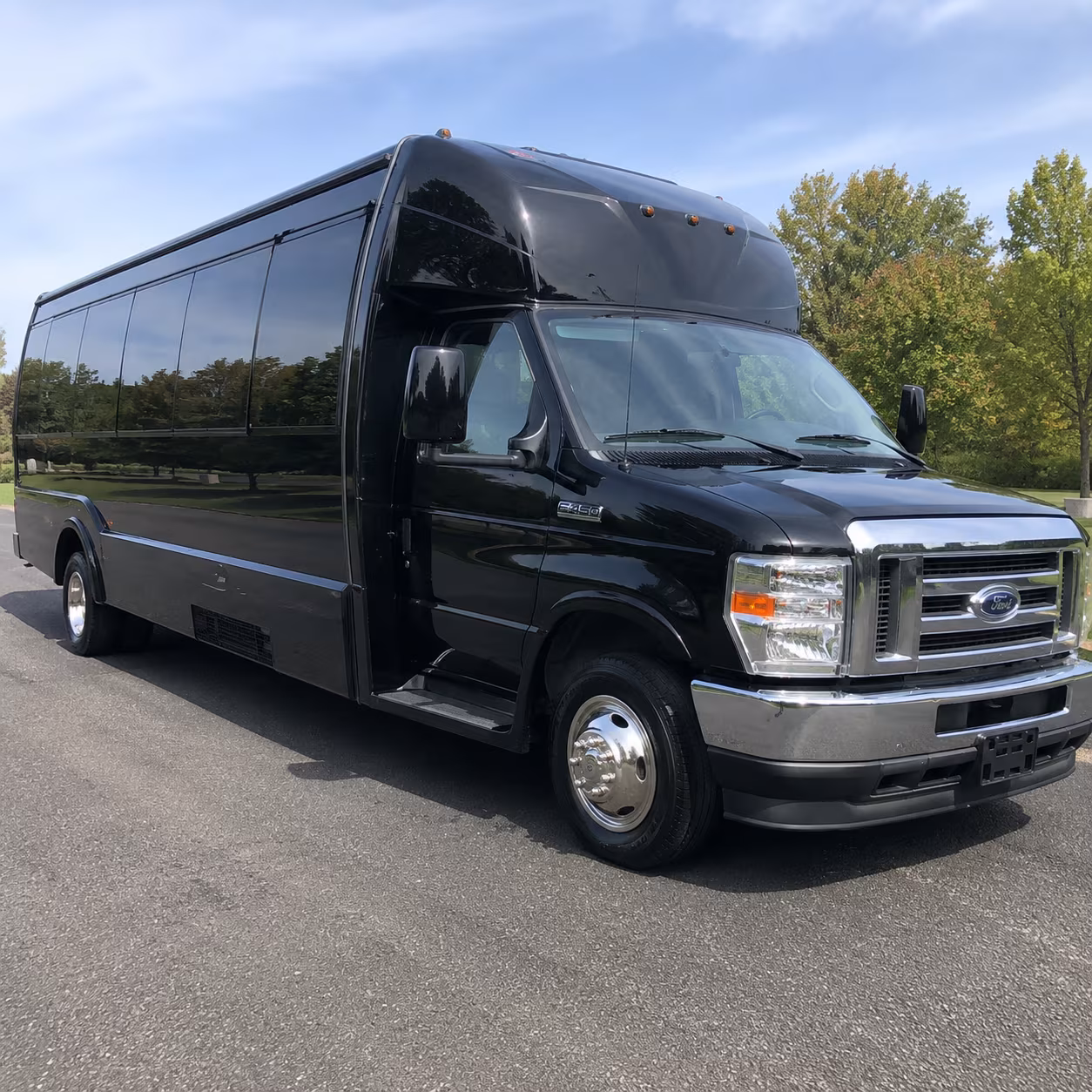 party buses for bachelorette wine tours around tempe and scottsdale