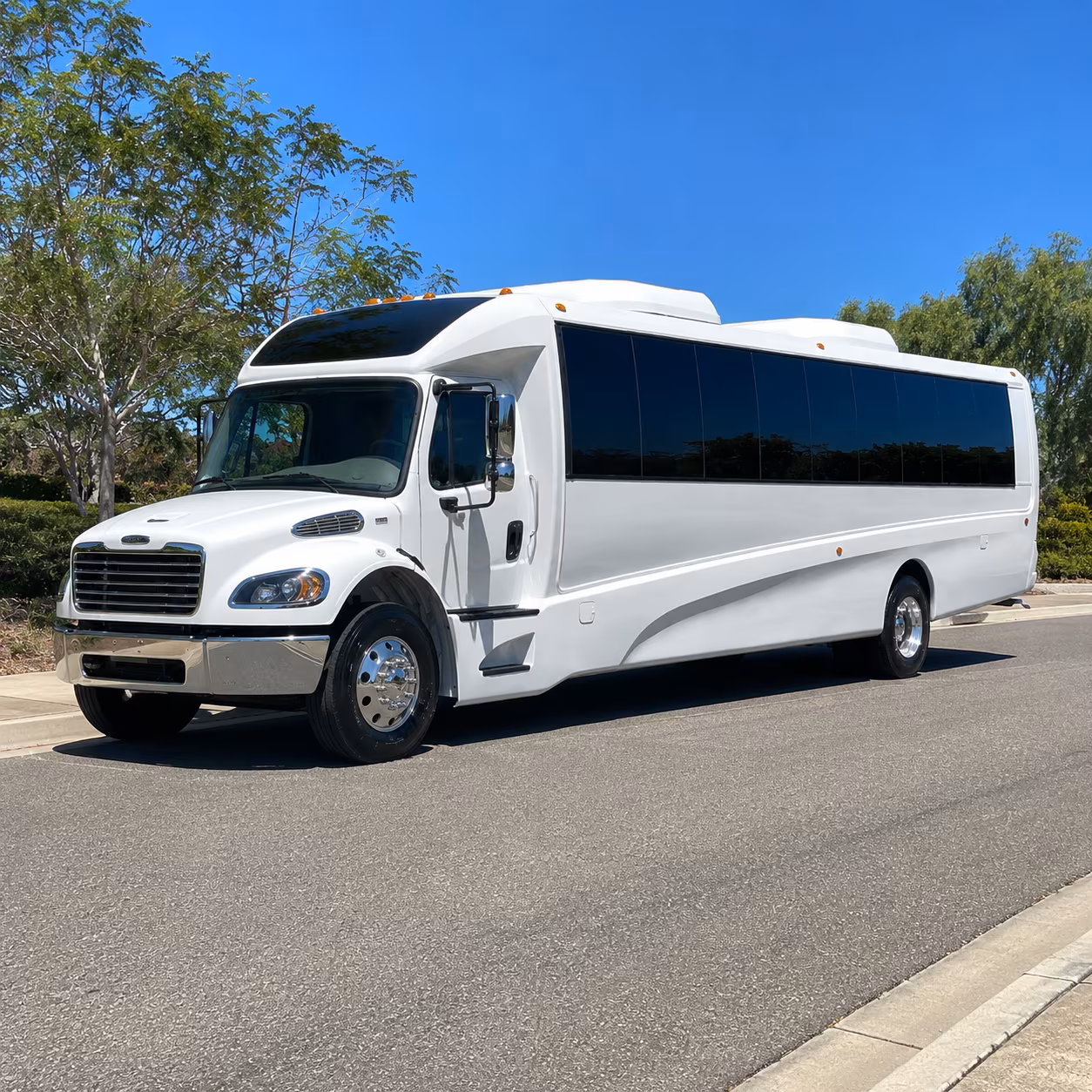 tempe 25 passenger minibus